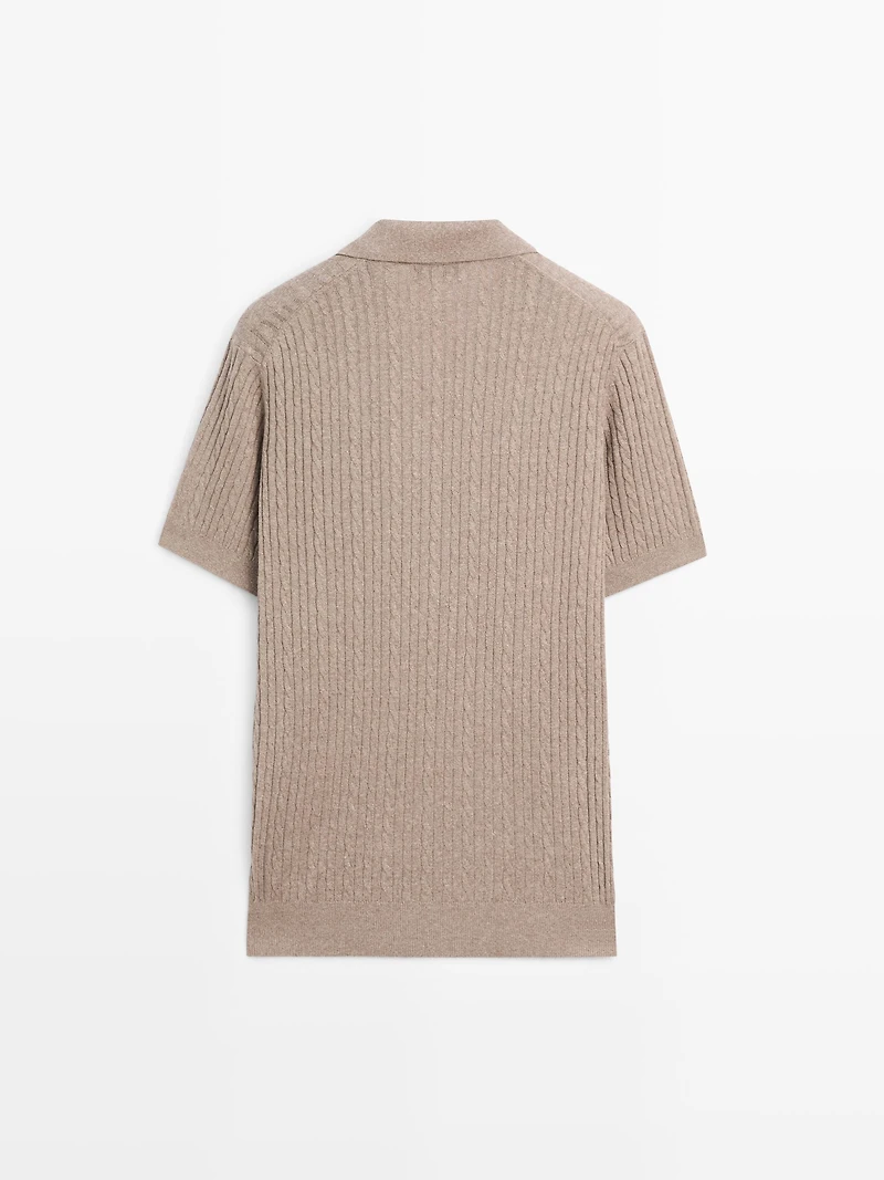 Short sleeve knit polo shirt with cable-knit detail
