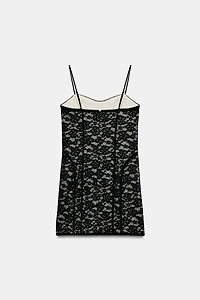 SHORT LACE DRESS