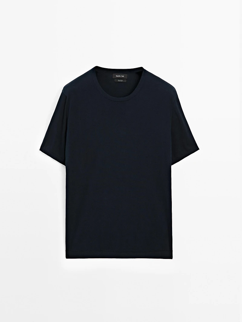 Short sleeve knit T-shirt with colour detail