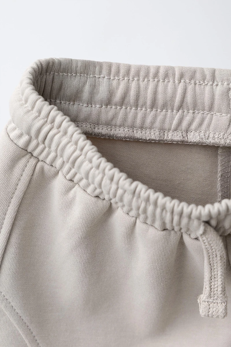 INTERLOCK SWEATSHIRT AND BARREL PANTS JOGGING SET