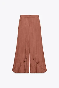 FLOWY WIDE LEG PANTS WITH RUFFLES