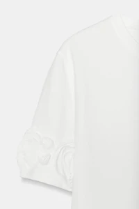 VOLUMINOUS FLORAL T-SHIRT