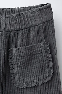 PANTALON EN VELOURS CÔTELÉ ÉPAIS ET DENTELLE