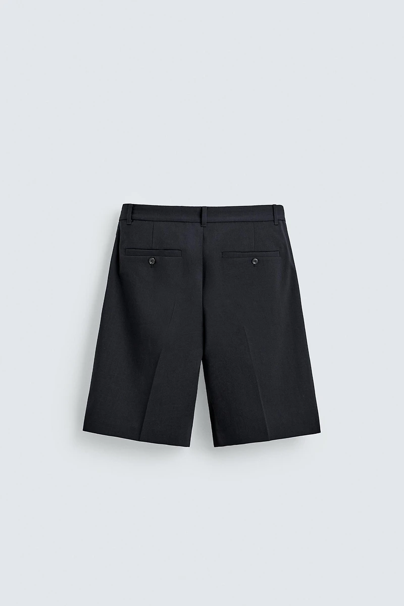RELAXED FIT PLEATED SUIT SHORTS