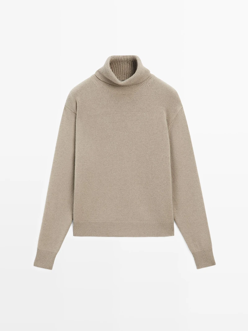 Pull à col roulé en laine mélangée