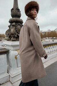 OVERSIZED WOOL COAT WITH CONTRAST CUFF