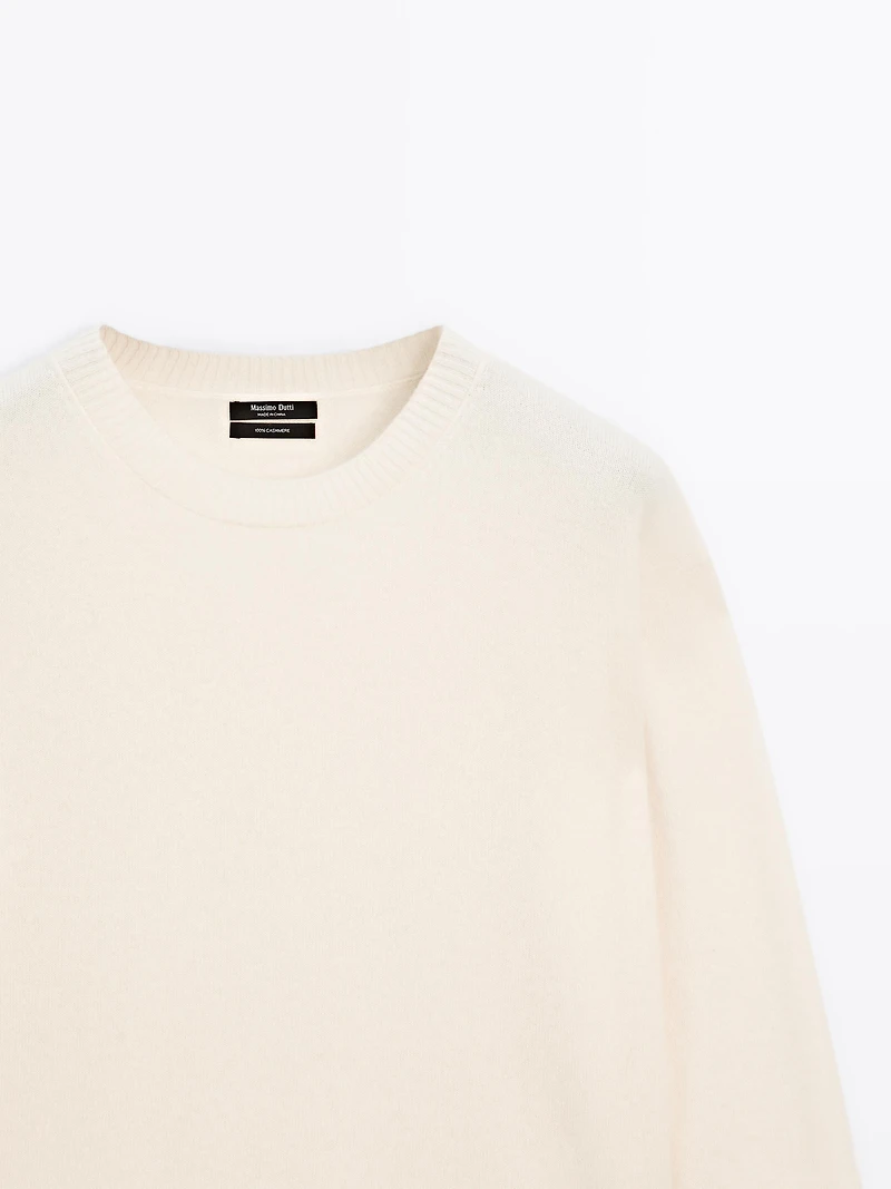 100% cashmere crew neck sweater
