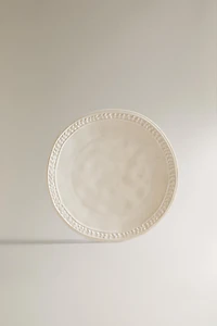 STONEWARE DESSERT PLATE WITH RAISED DESIGN