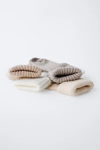 LOT DE QUATRE CHAUSSETTES COULEURS BOÎTE