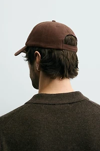 EMBROIDERED TEXT CAP
