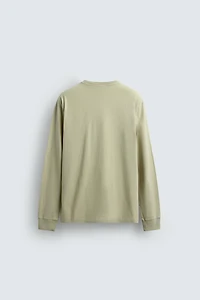 LIGHTWEIGHT LONG SLEEVE T-SHIRT