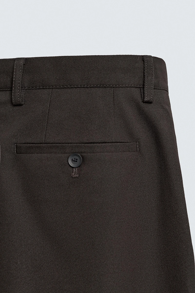 PLEATED TEXTURED PANTS