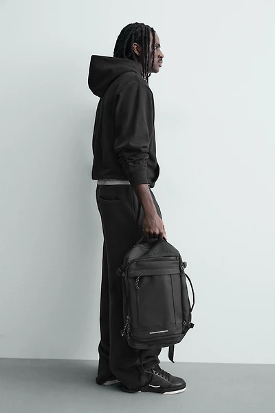 SAC À DOS DE VOYAGE TECHNIQUE
