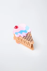 PINCE EN FORME DE GLACE