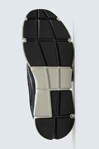 TECHNICAL SNEAKERS