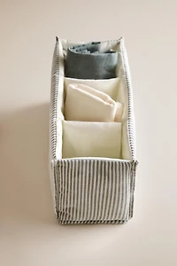 STRIPED BABY CLOTHES ORGANIZER