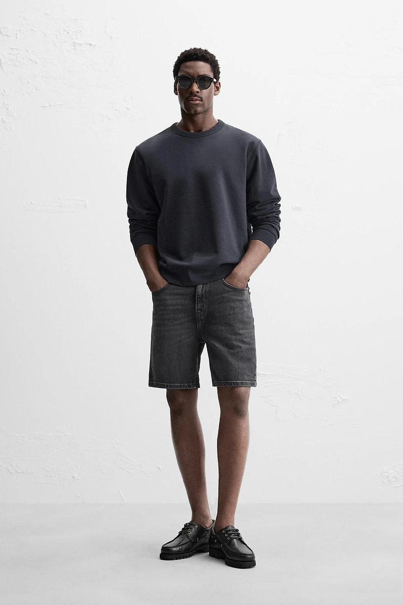 REGULAR FIT DENIM SHORTS