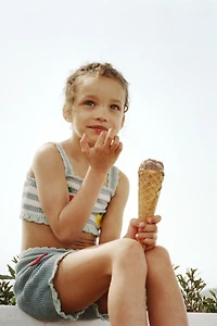 1-6 YEARS/ FRUIT CROCHET KNIT TOP AND SHORTS SET