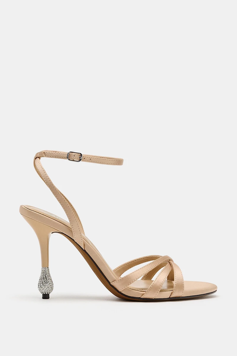 RHINESTONE APPLIQUÉ HEELED SANDALS