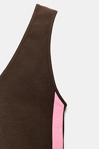 SIDE STRIPE TOP