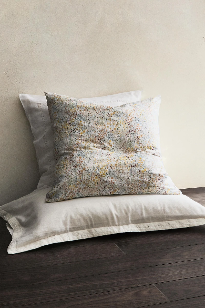 MINI FLORAL SATEEN PILLOWCASE