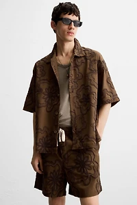 EMBOSSED EMBROIDERY SHORTS