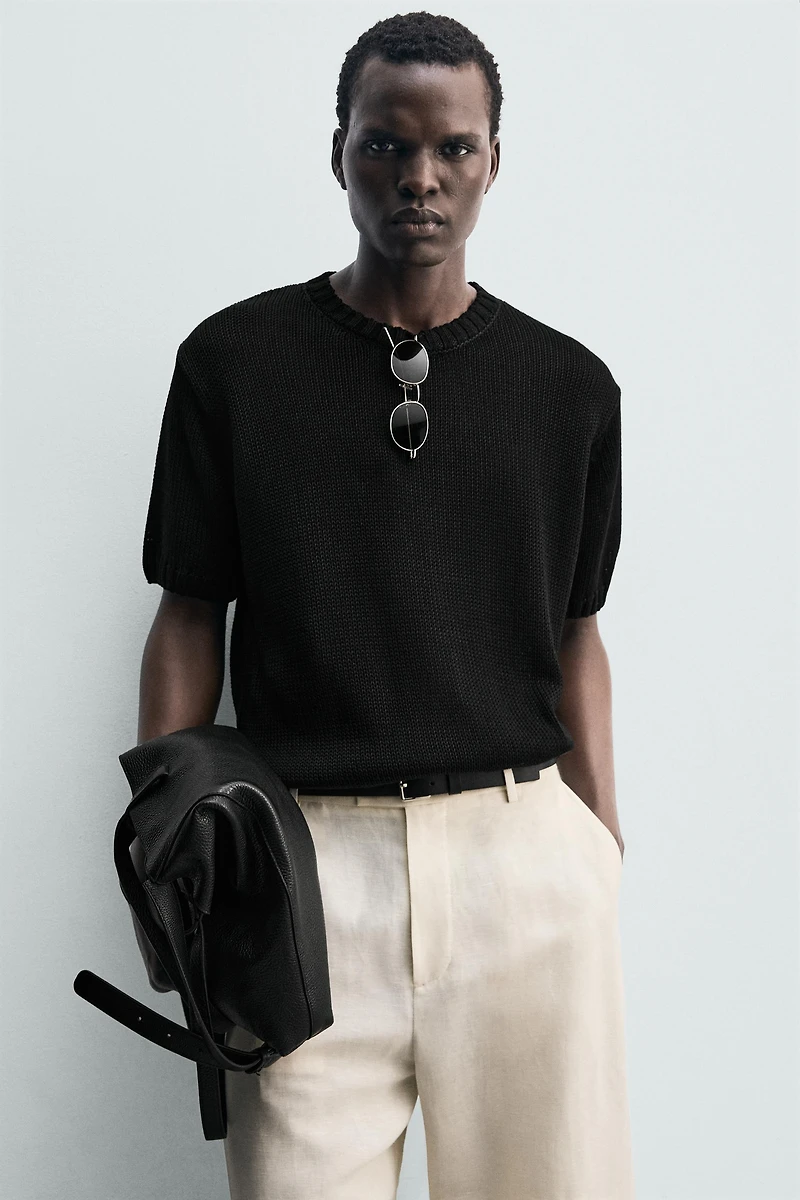 PANTALON COUPE DÉCONTRACTÉE À PLIS