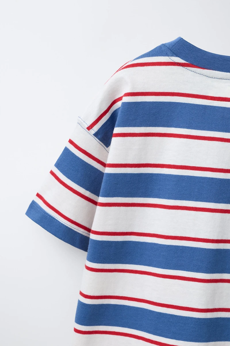 STRIPED LOGO PATCH T-SHIRT
