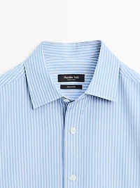 100% cotton poplin regular fit shirt