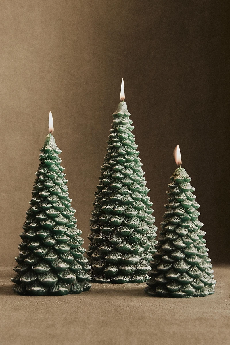 CHRISTMAS FIR TREE SNOWY CANDLE