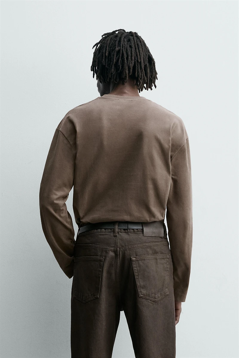 T-SHIRT LAVÉ À MANCHES LONGUES