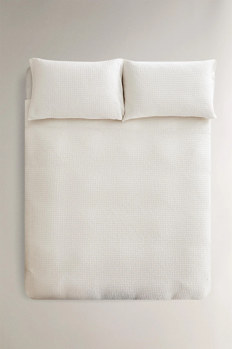 WAFFLE-KNIT DUVET COVER