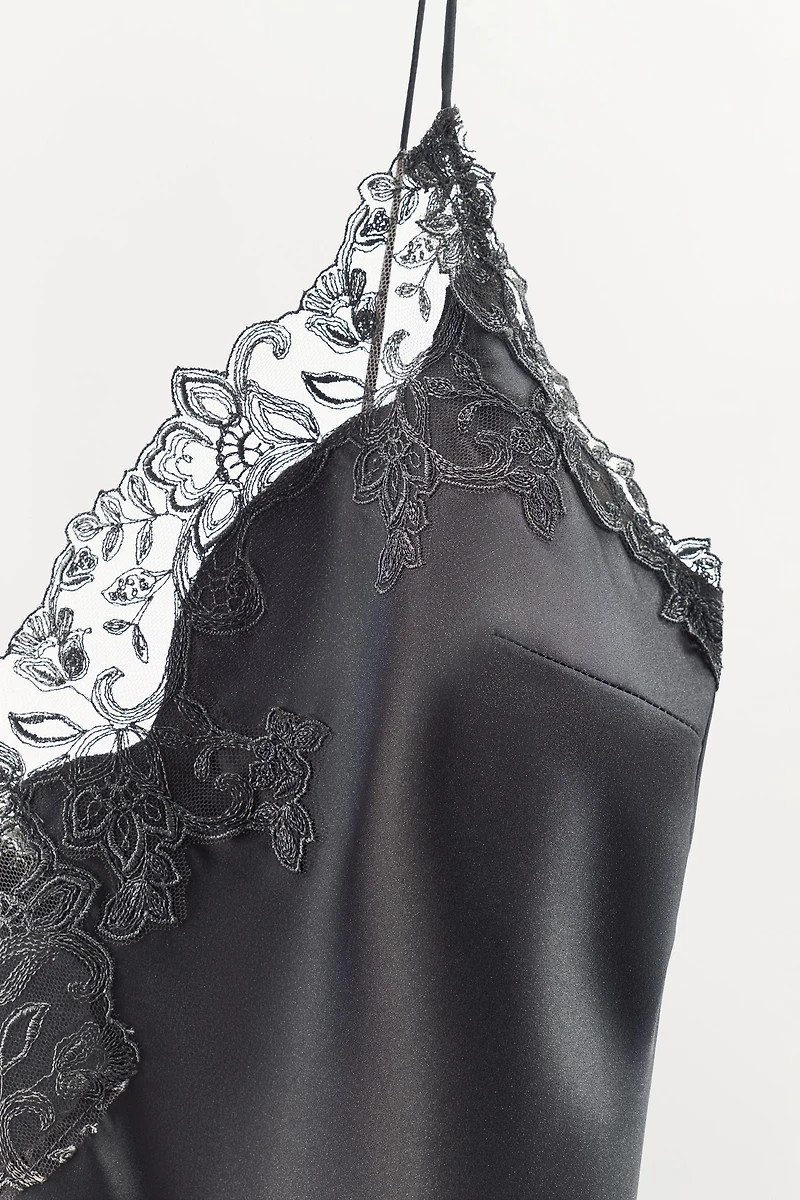 SATIN LACE STRAP TOP