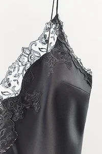 SATIN LACE STRAP TOP