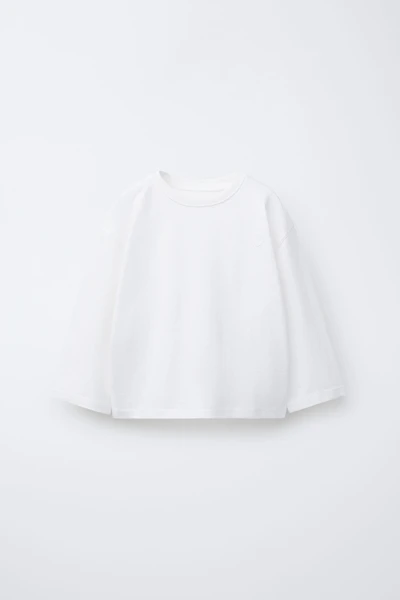 T-SHIRT BASIQUE CŒUR BRODÉ