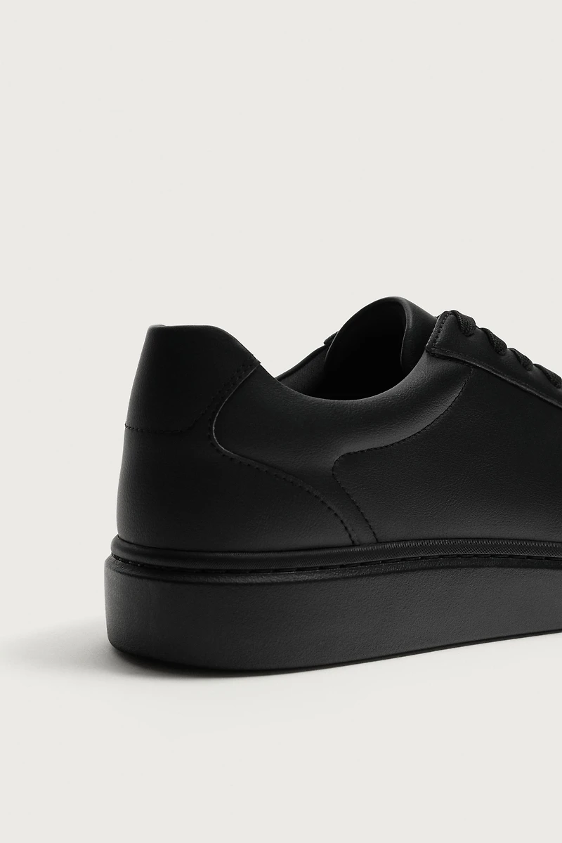 MONOCHROME CHUNKY SNEAKERS