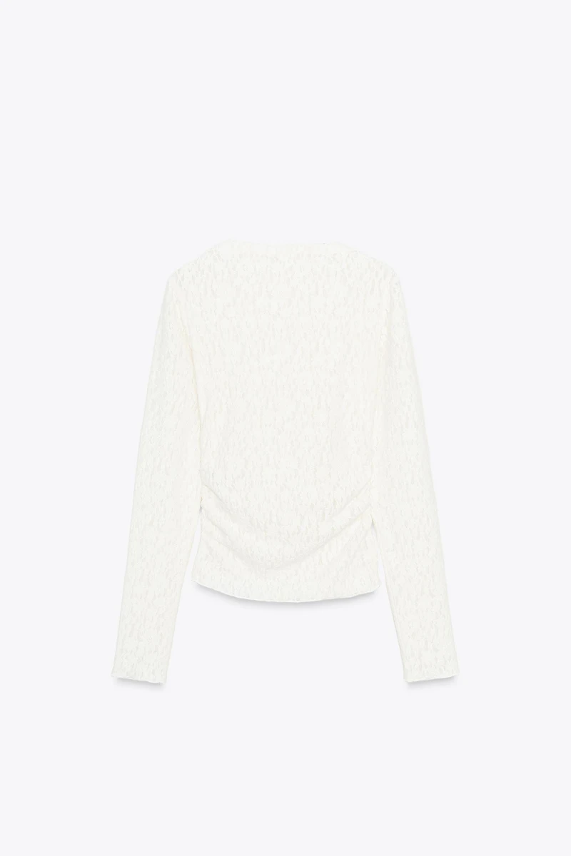 SOFT-TOUCH LACE RUCHED TOP