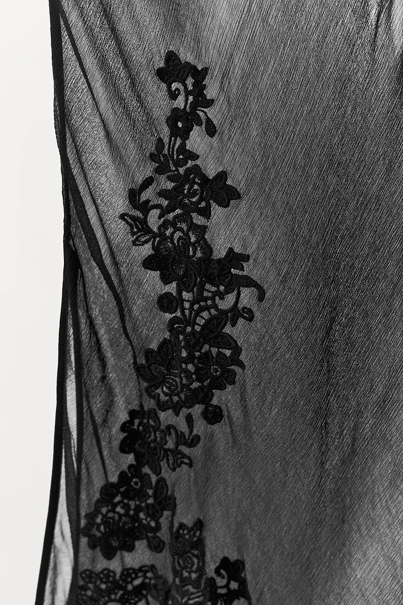 EMBROIDERED FLORAL GEORGETTE SKIRT