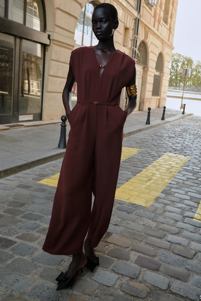 WIDE-LEG BELTED JUMPSUIT