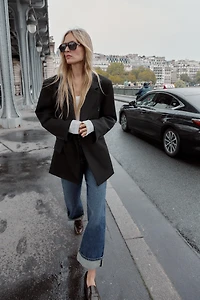 OVERSIZED DOUBLE BREASTED BLAZER