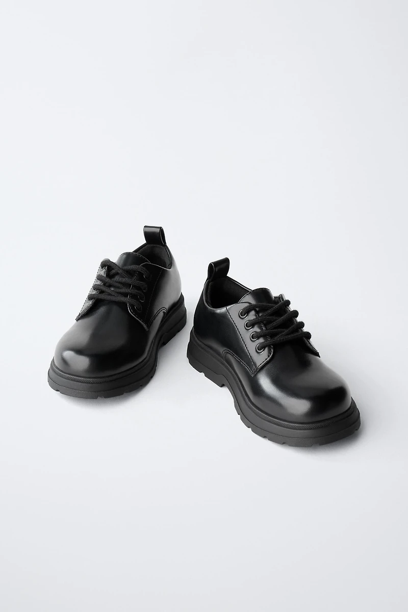 LUG SOLE OXFORD SHOES