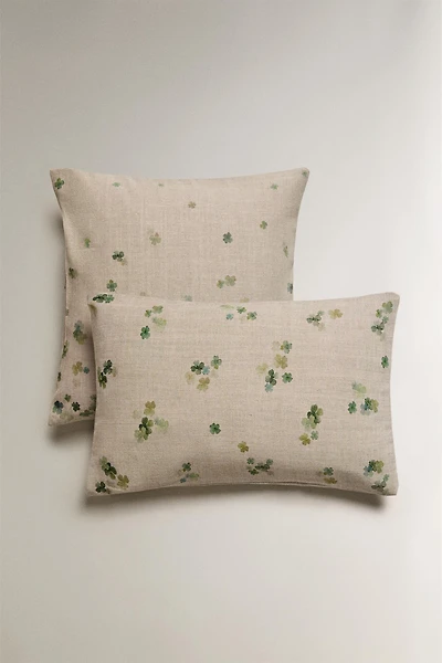 CLOVER THROW PILLOW COVER
