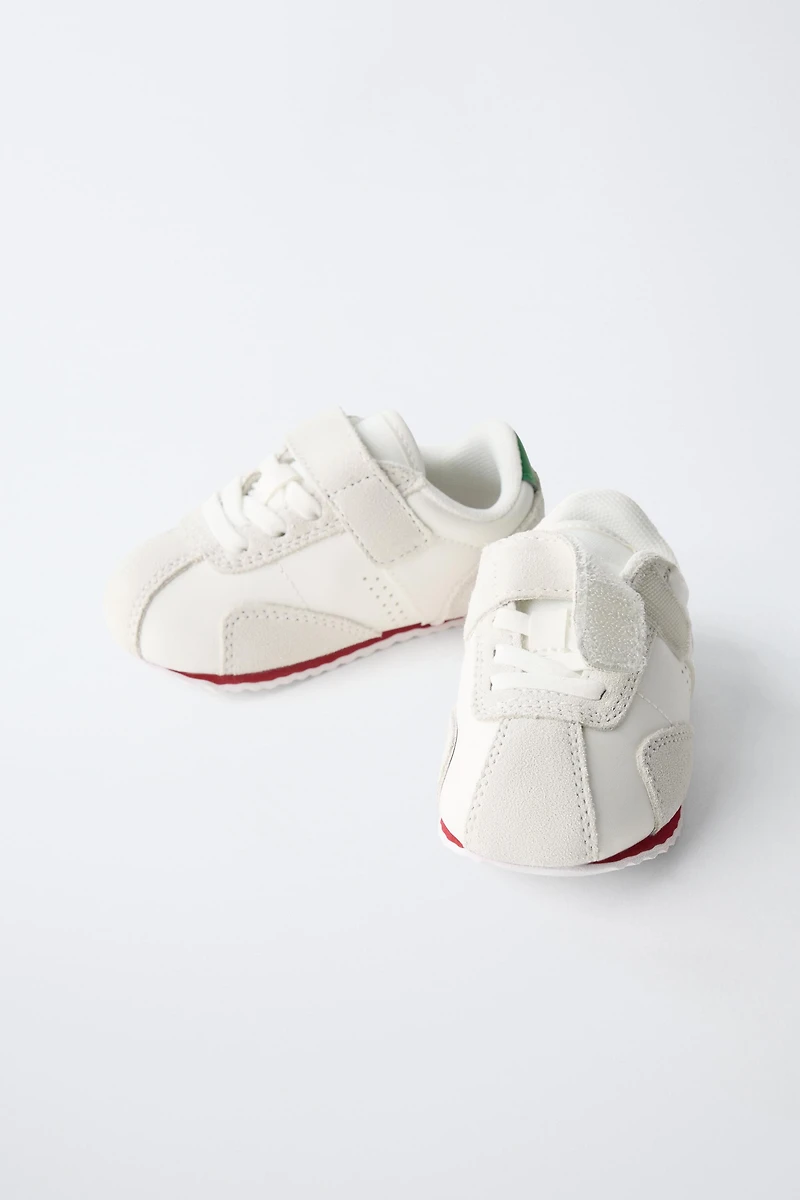 BAREFOOT SNEAKERS