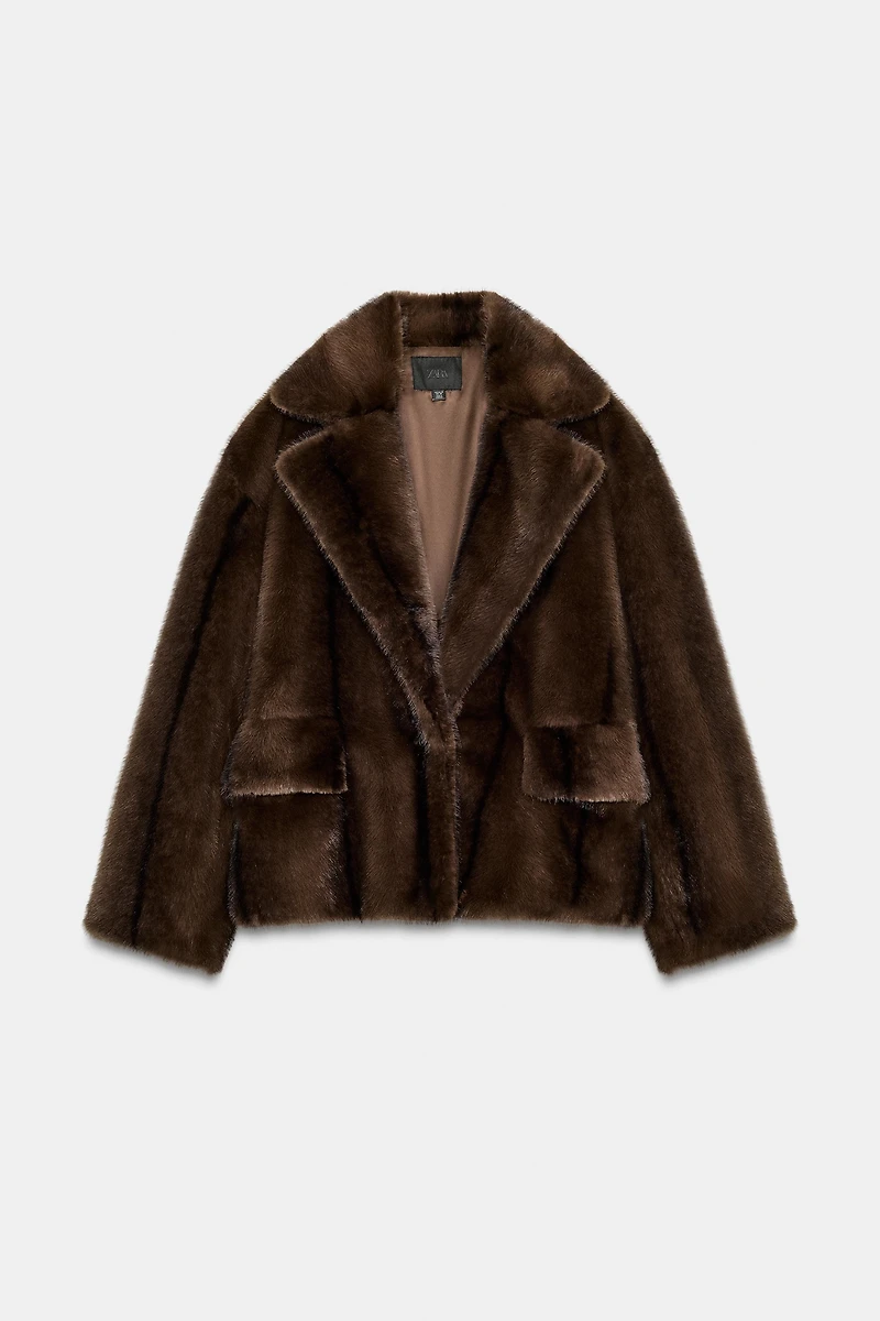 SHORT FAUX FUR COAT