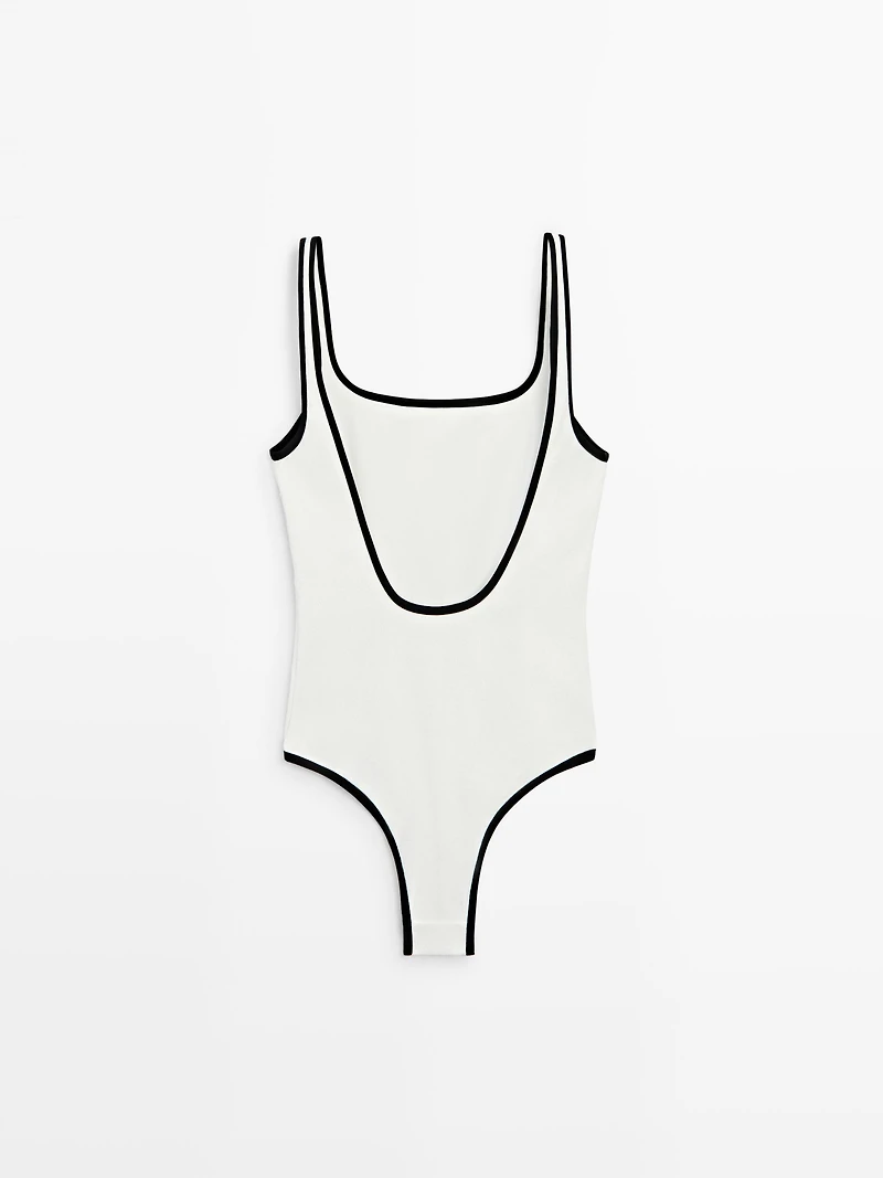 Maillot de bain texturé contrastant