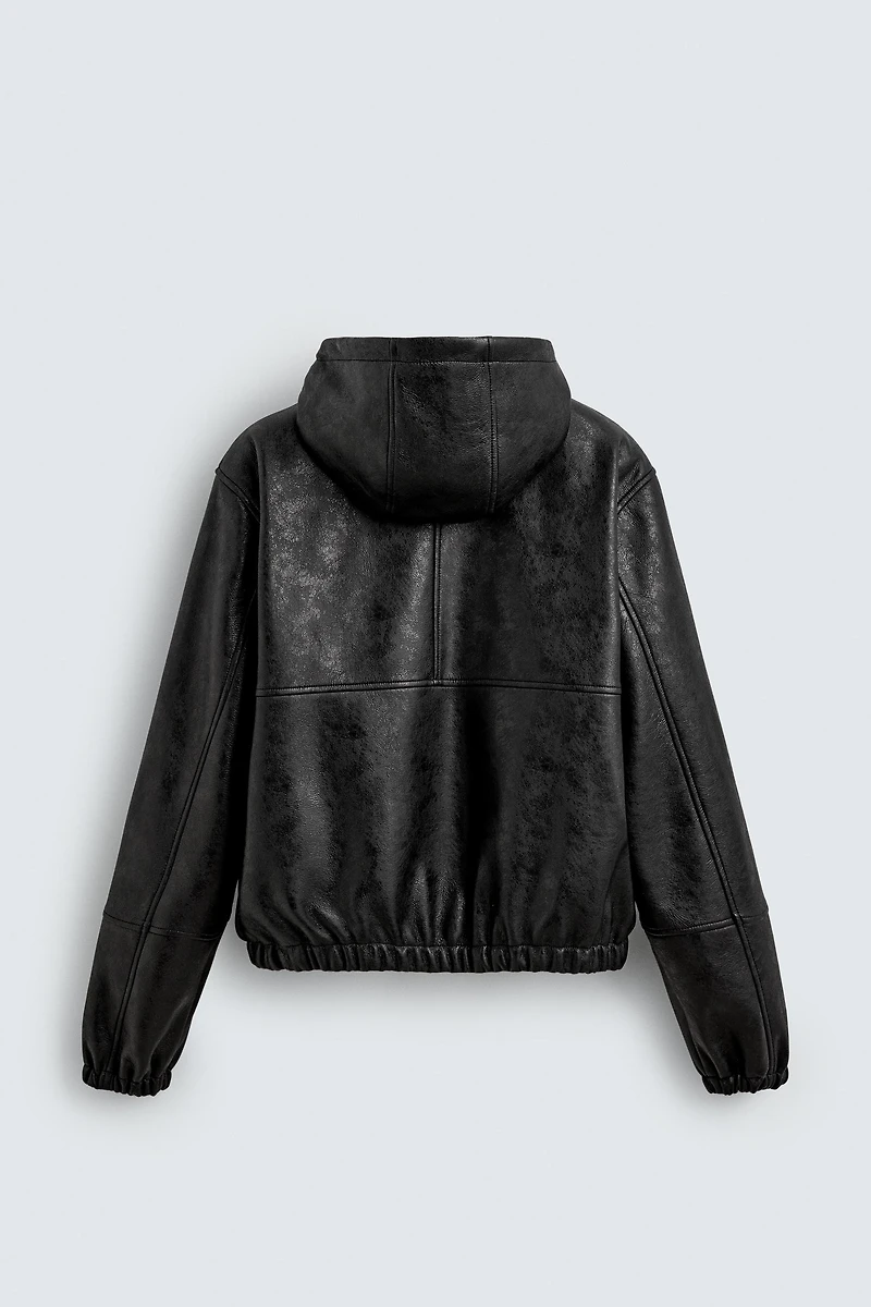 BLOUSON AVEC CAPUCHE