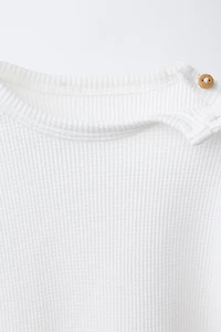 ENSEMBLE GAUFRÉ T-SHIRT ET BERMUDA UNI