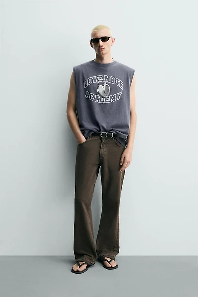 T-SHIRT SANS MANCHES IMPRIMÉ CADENAS