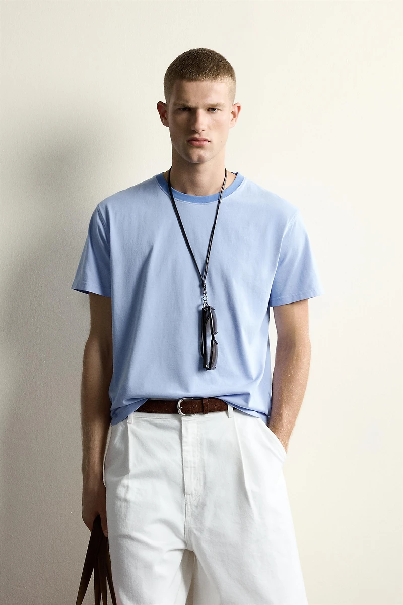 CONTRAST NECK RELAXED FIT T-SHIRT