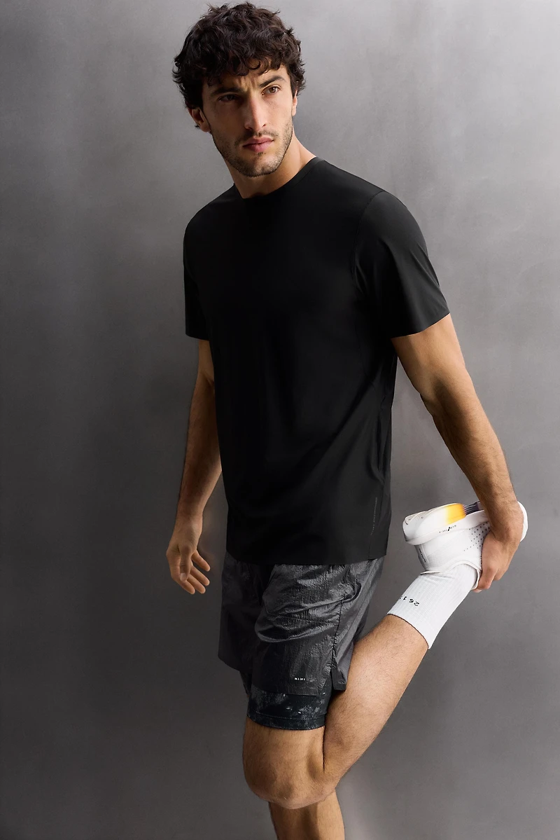LIGHTWEIGHT TECHNICAL T-SHIRT